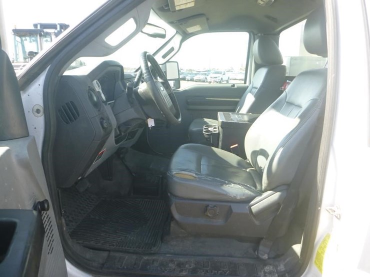 2012-ford-f450-image-18