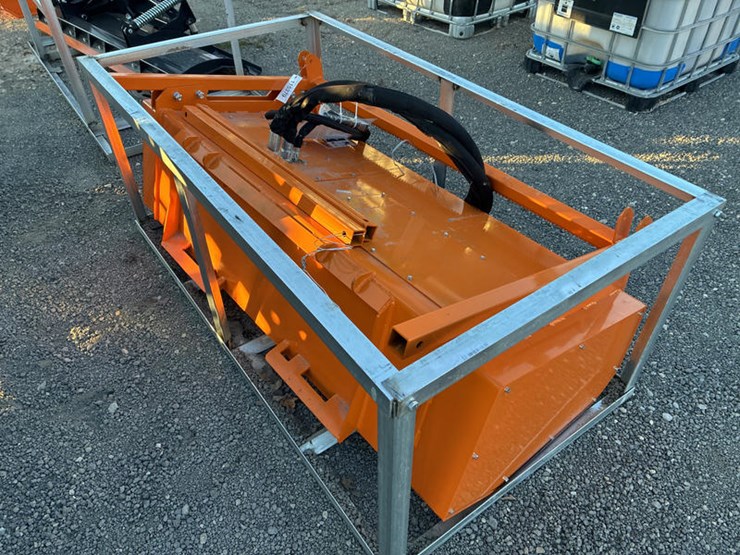 #115379-•-skidsteer-mt-60"-mulcher-manual-image-9