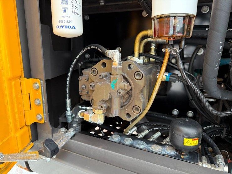 volvo-ec160el-image-51