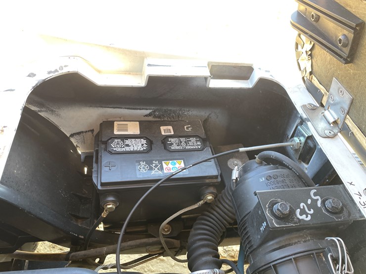 #205-•-2017-ex-go-txt-gas-golf-cart-image-39