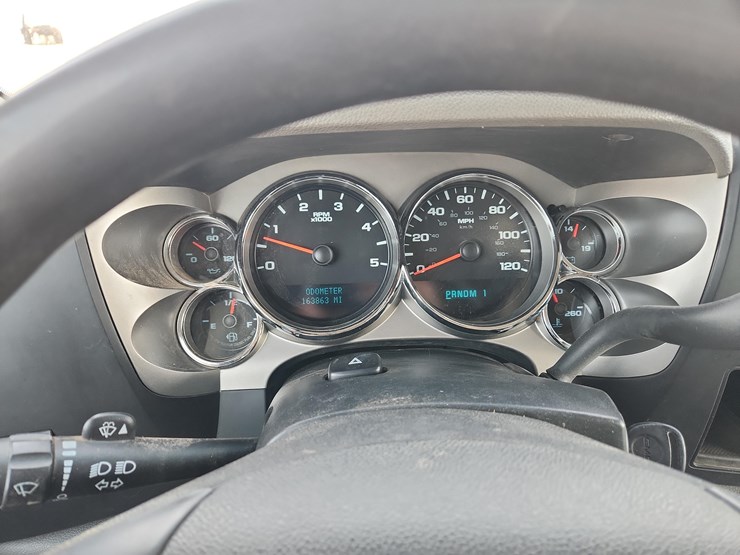 2009-gmc-3500-image-17