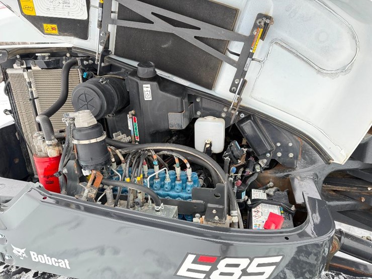 bobcat-e85-image-42