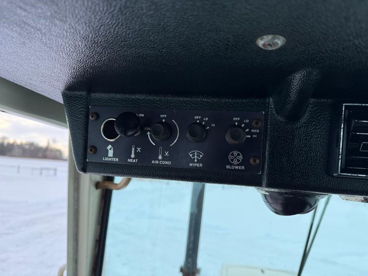 #44-•-lot-44-image-43