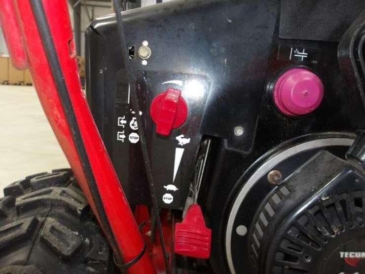 troy-built-31ah5nq5563-11-hp-30-in.-snowblower-image-12