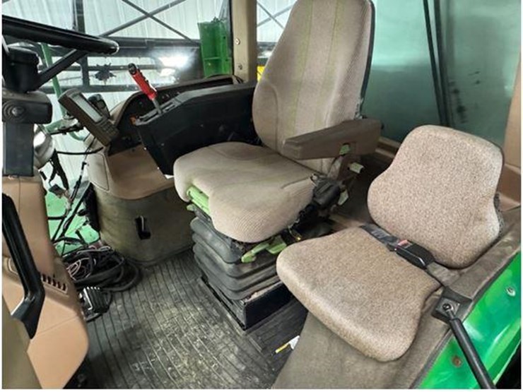 2004-john-deere-4710-image-67