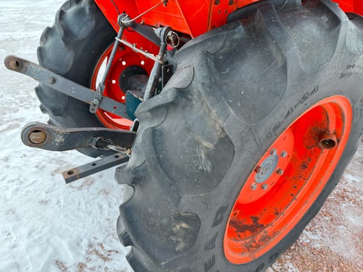 kubota-la480-image-8