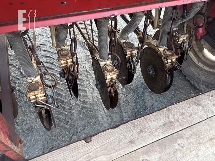 international-510-image-10