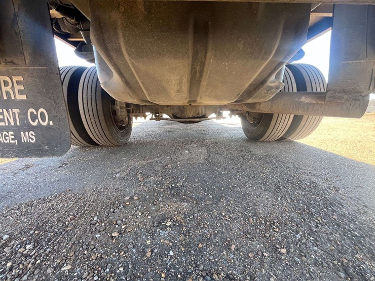 2014-dodge-ram-5500-image-8