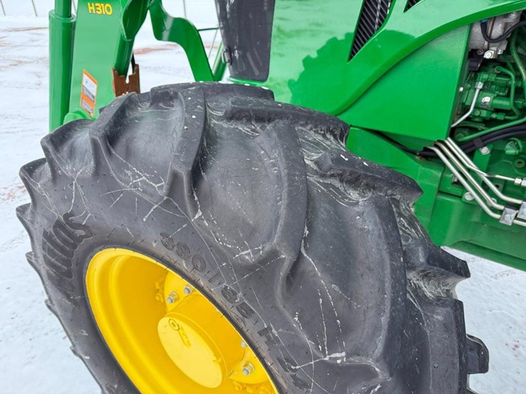 john-deere-6105e-image-14