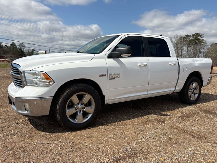 2019-dodge-ram-1500-image-1
