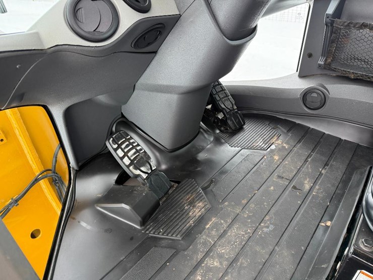 caterpillar-926m-image-66