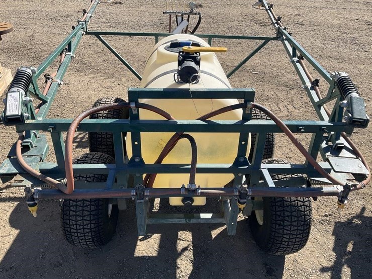 pbm-100g-poly-tank-pull-strip-sprayer,-20'-image-10