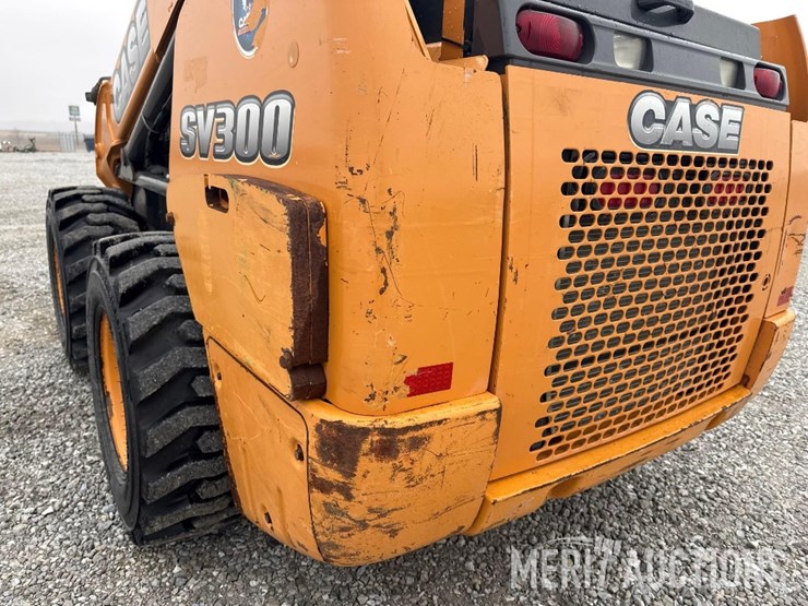 2012-case-sv300-image-18