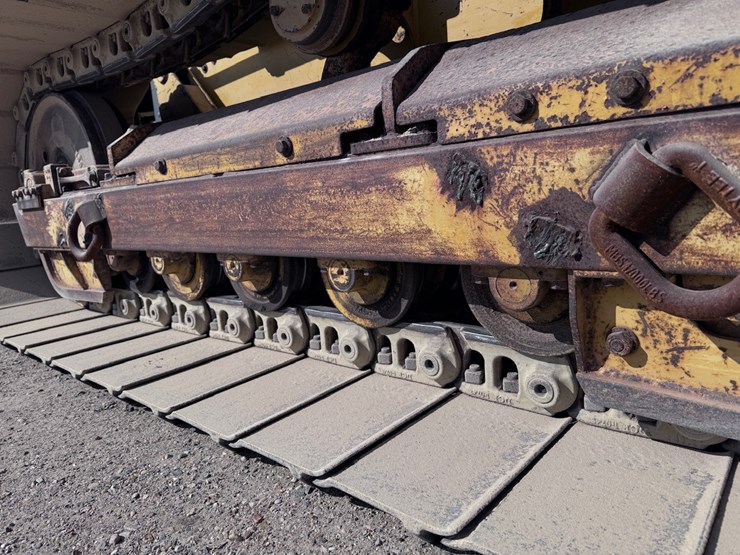 2002-deere-650h-lgp-image-4