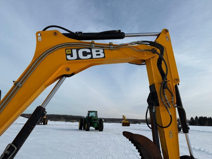 jcb-85z-1-image-29