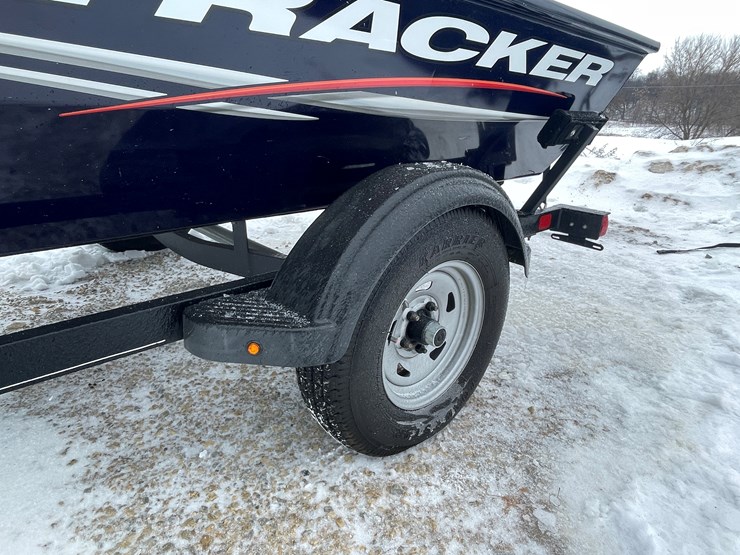 #136-•-2022-tracker-pro-170-boat-(has-wi-title)-image-50