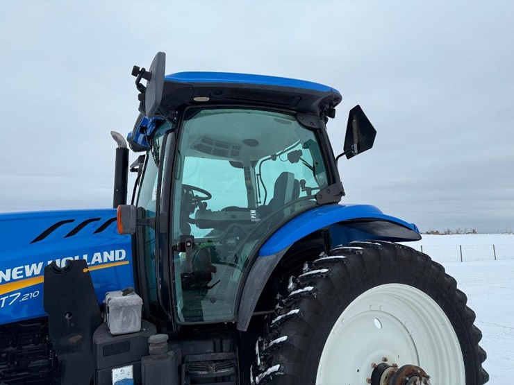 new-holland-t7.210-image-17