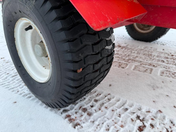 #83-•-lot-83-image-11