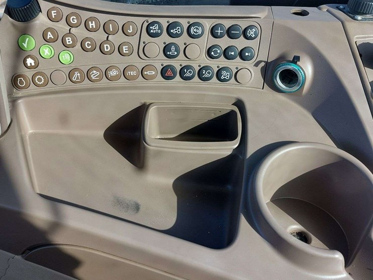 john-deere-6150r-image-44