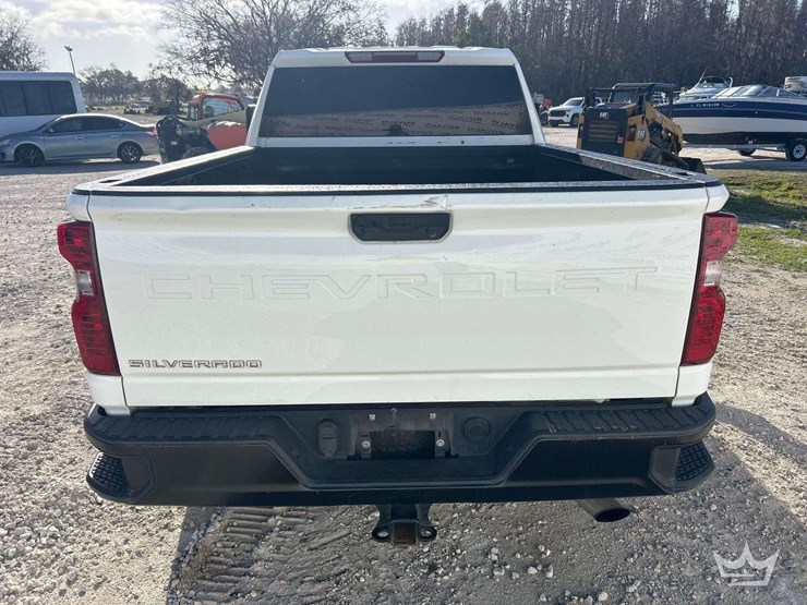 2022-chevrolet-silverado-2500-image-20