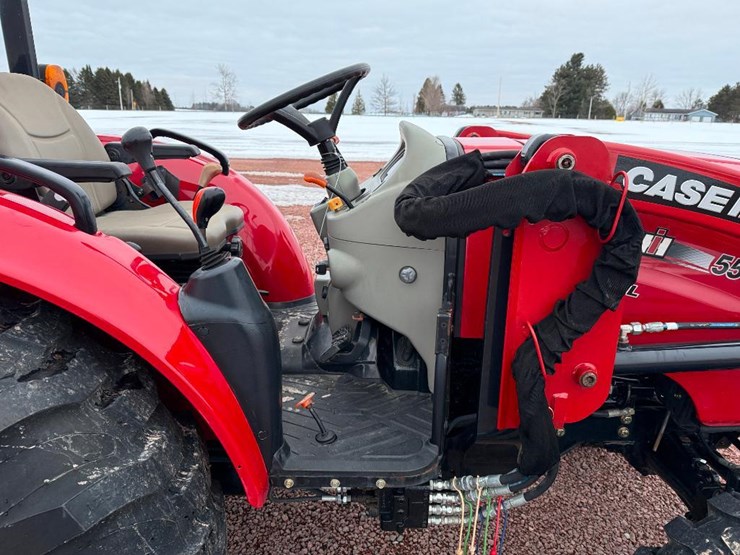 case-ih-farmall-55c-image-22