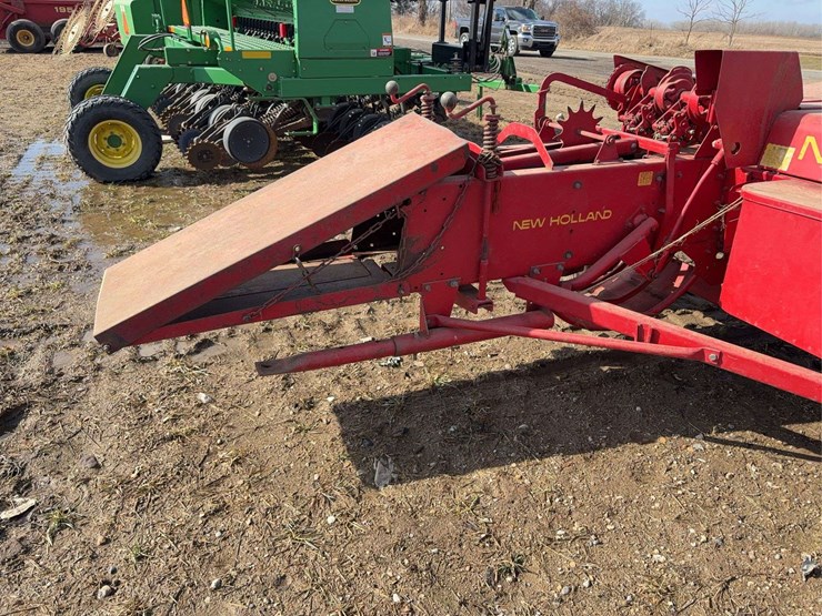 new-holland-273-image-6