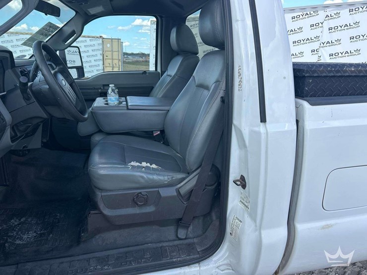 2011-ford-f250-image-13