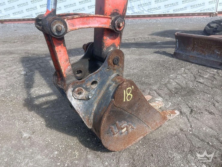 2000-kubota-kx121-3st-image-11