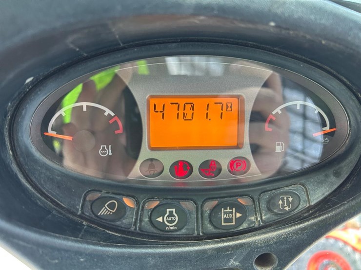 2018-bobcat-s650-image-26