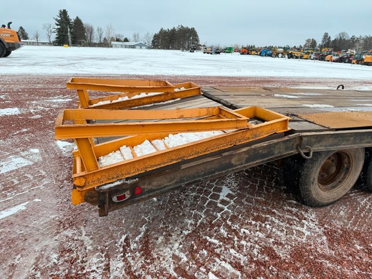 #347-•-lot-347-image-16