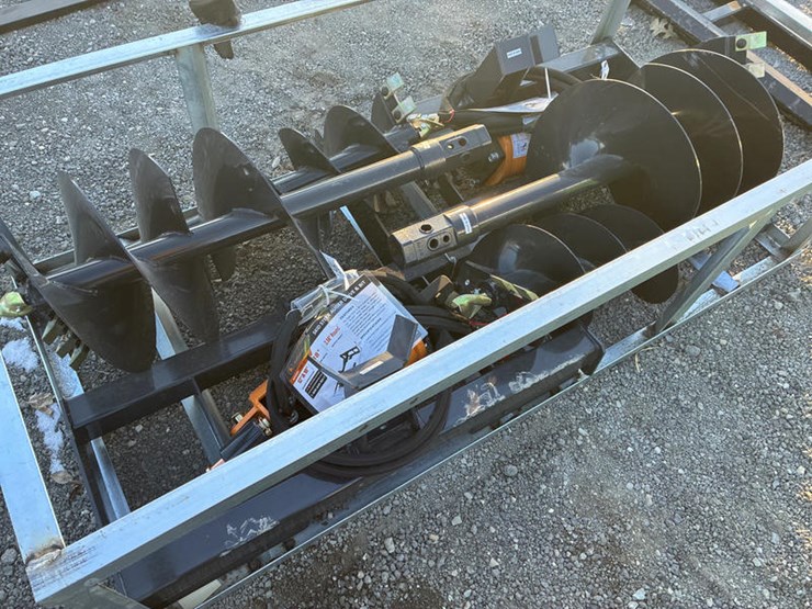 #115438-•-skidsteer-mt-auger-w/bits-12"-&-18"-image-1
