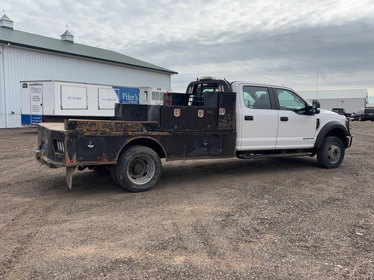 2019-ford-f550-image-5