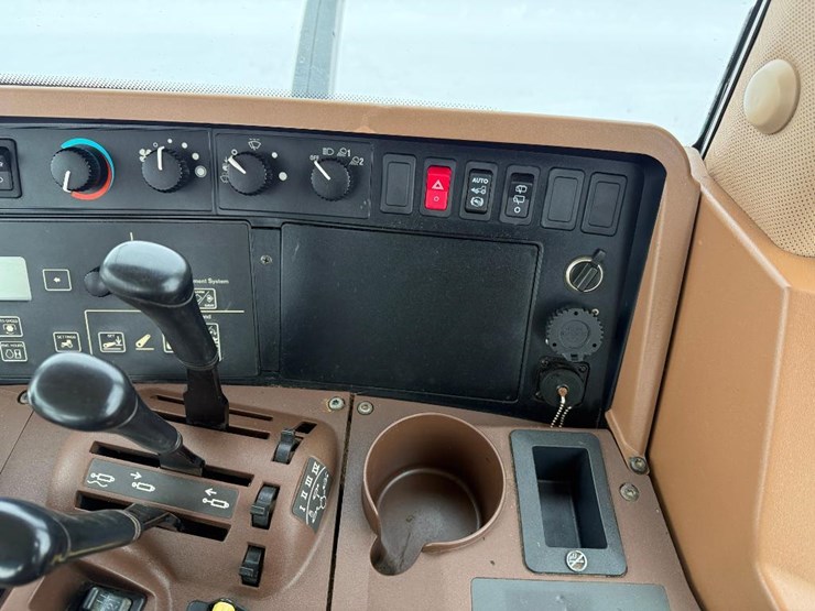 john-deere-7820-image-64