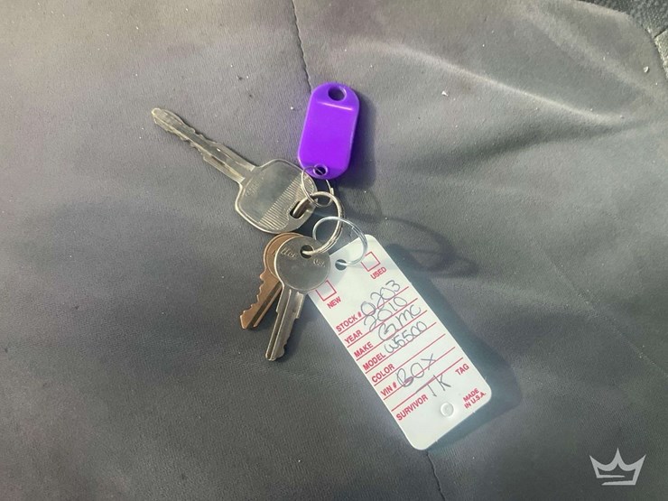 2010-gmc-w5500-image-29