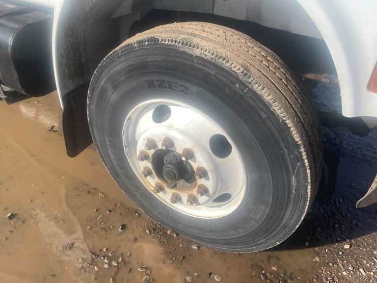 2001-international-2001-image-14