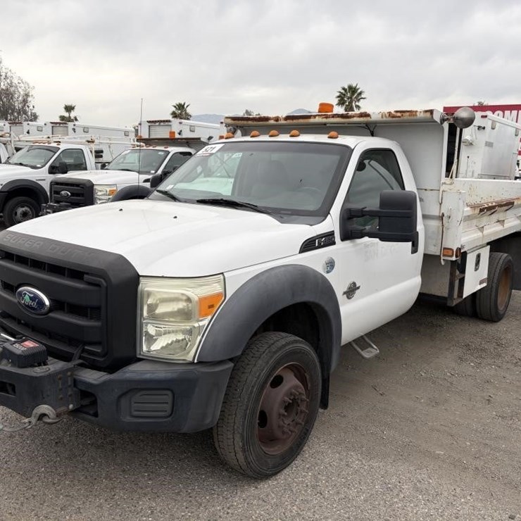 2011 FORD F450
