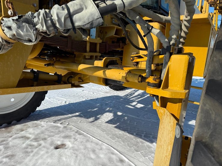 ag-chem-rogator-854-image-16