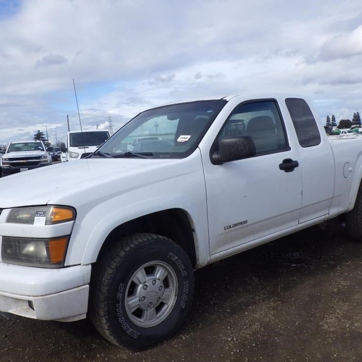 2004 CHEVROLET COLORADO