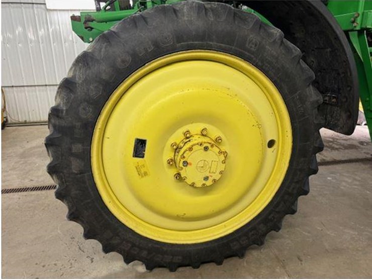 2004-john-deere-4710-image-13