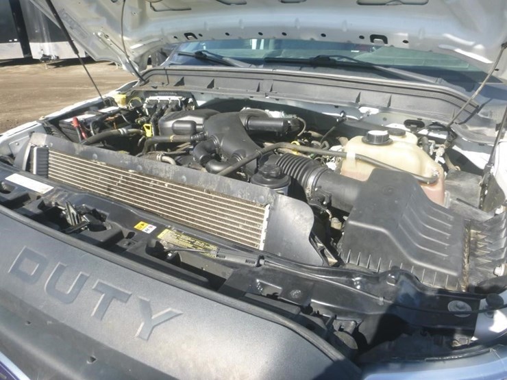 2012-ford-f450-image-25