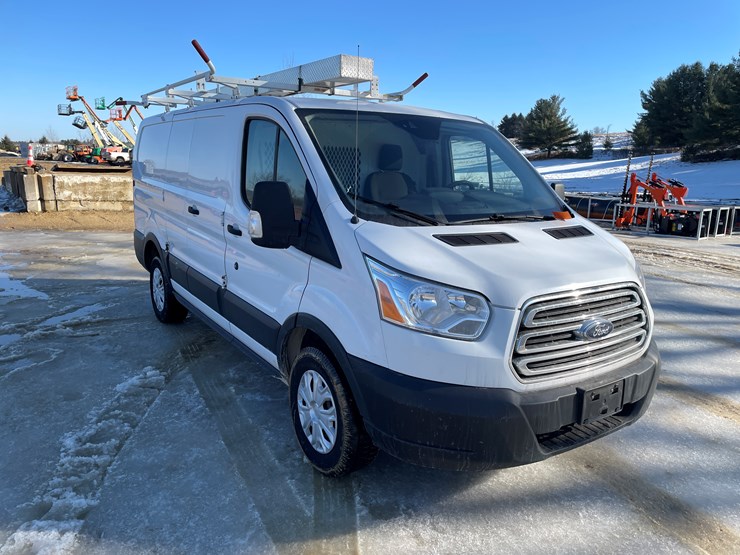 2019-ford-transit-image-3
