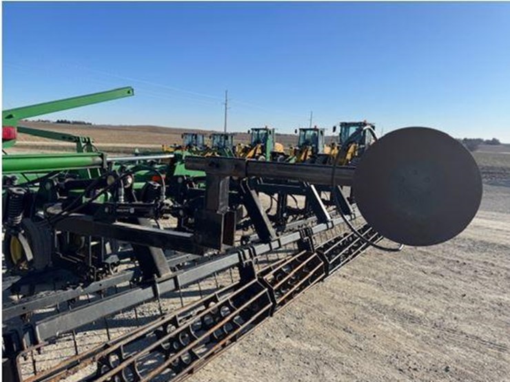 john-deere-2210-image-23