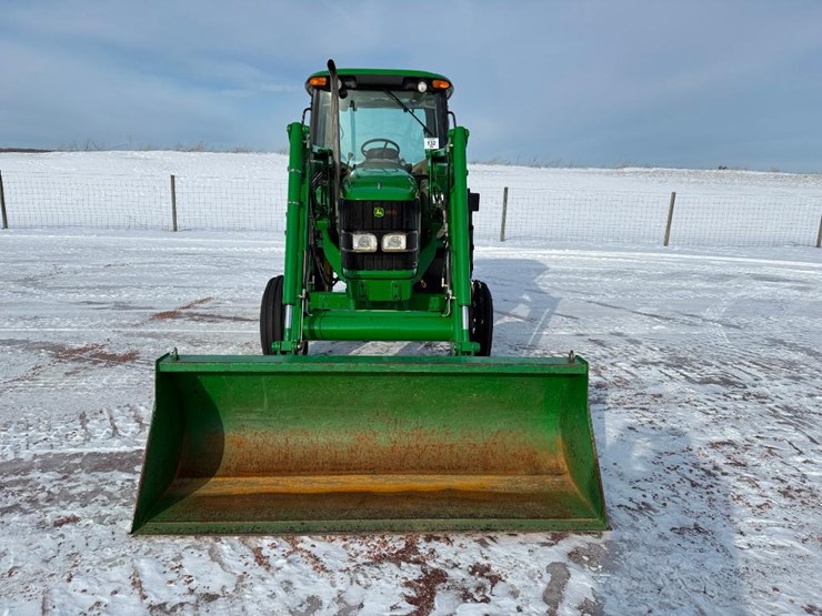 john-deere-6415-image-2