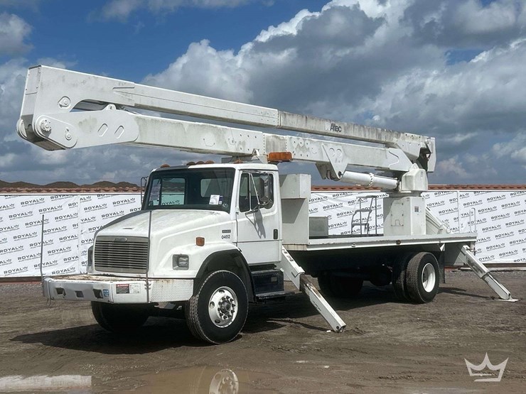 1999-freightliner-fl80-image-2