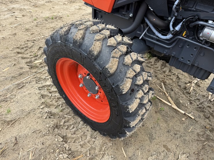 2025-kubota-l2502hst-image-6