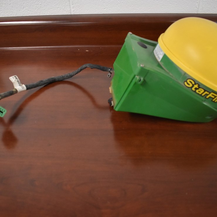 2011 JOHN DEERE STARFIRE 3000