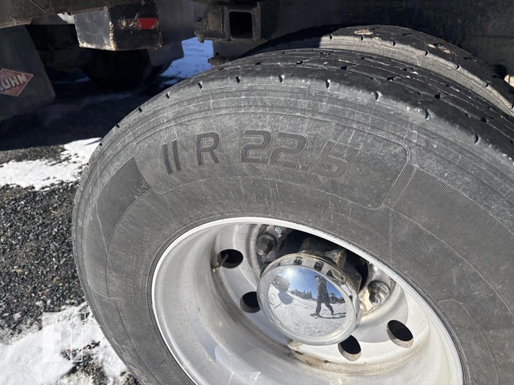 1999-international-f2674t-image-15