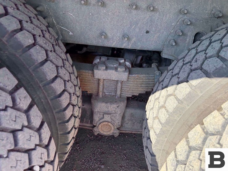 2011-international-workstar-7400-image-21