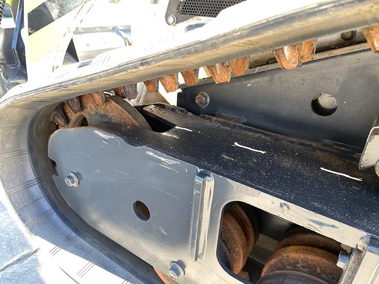 2024-bobcat-mt100-image-16