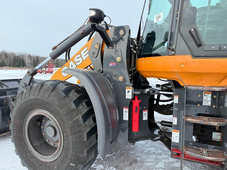 2019-case-621g-xt-image-42